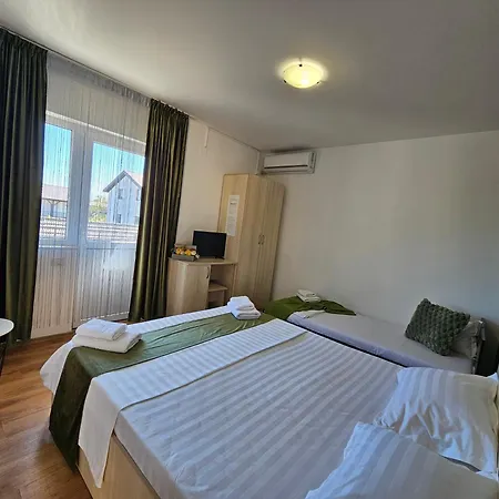 Scoica * Costineşti